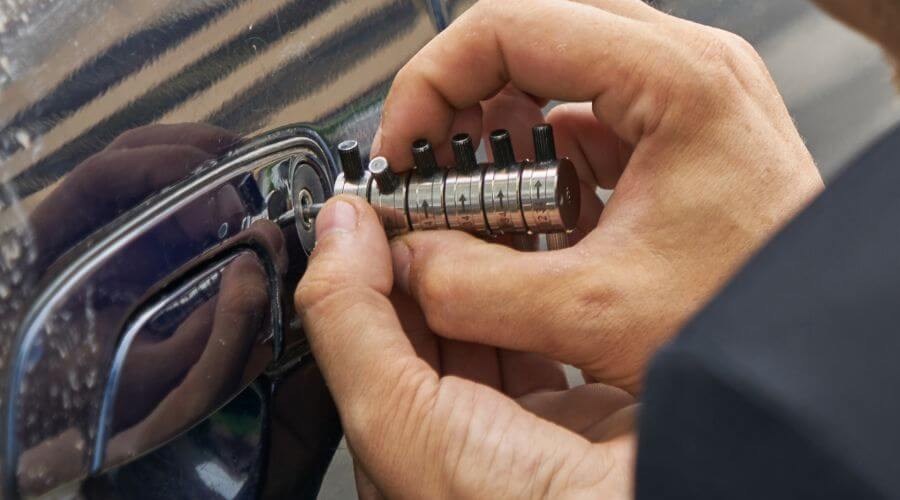 Professional New roof installation in East Prairie, MO